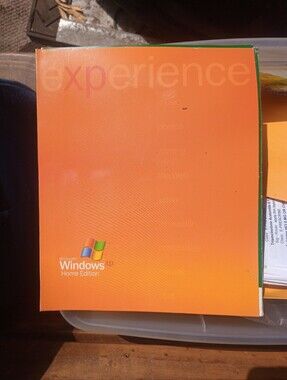 Microsoft Windows XP Home Edition - Orange